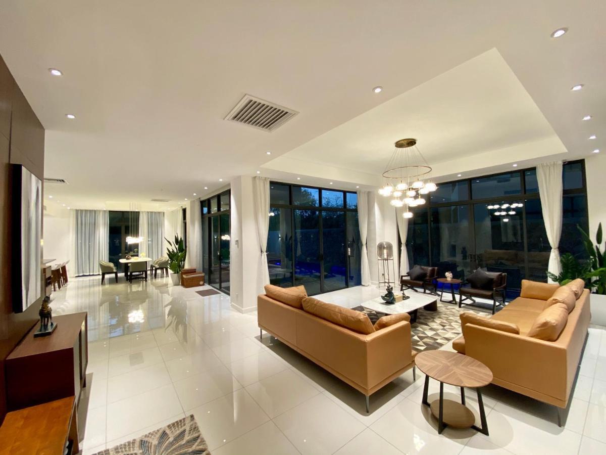 Molly Luxury Private Pool Bungalow茉莉的家豪华私人泳池别墅 Pantai Cenang  Exteriér fotografie